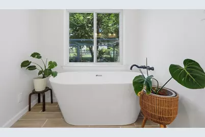 28 Shepard Street, Westfield, MA 01085 - Photo 22