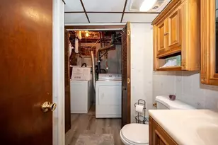 50 Jackson St, Holden, MA 01522 - Photo 34
