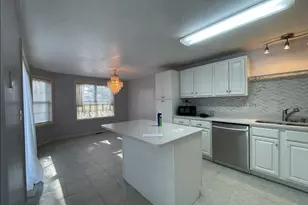 55 Ledgecrest Dr, Worcester, MA 01603 - Photo 2