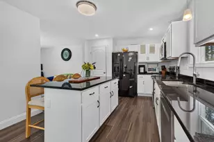 42 Murray Rd, Ashburnham, MA 01430 - Photo 2