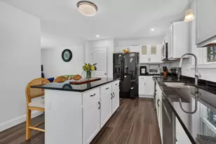 42 Murray Rd, Ashburnham, MA 01430 - Photo 2