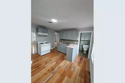 106/118 Wilcox Street #6, Fall River, MA 02720 - Photo 4