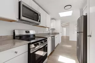 85 Amherst Ave, Taunton, MA 02780 - Photo 8