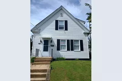 273 Pleasant St, Gardner, MA 01440 - Photo 1