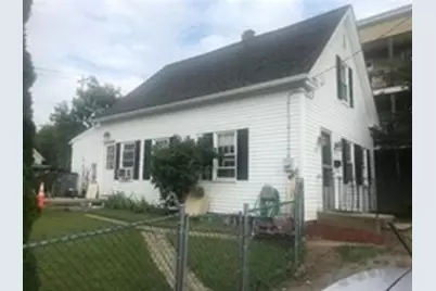 273 Pleasant St, Gardner, MA 01440 - Photo 2