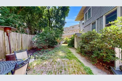 104 Englewood Ave, Boston, MA 02135 - Photo 34