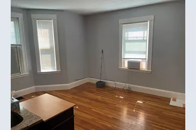6 Cambridge Terrace #1R, Boston, MA 02134 - Photo 2