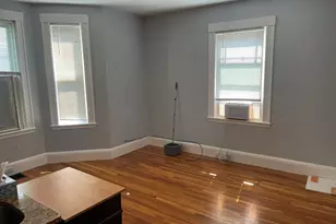 6 Cambridge Terrace, Boston, MA 02134 - Photo 2