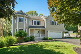 4 Martin Louis Way, Stoneham, MA 02180 - Photo 1