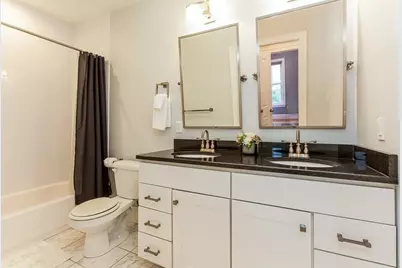 360 W 2nd #1, Boston, MA 02127 - Photo 8