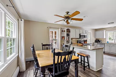 195 Bournehurst Dr, Plymouth, MA 02360 - Photo 8