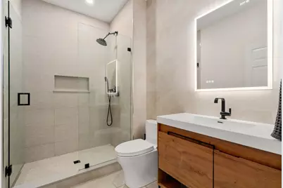 112 Highland Ave #H, Somerville, MA 02143 - Photo 10