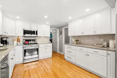 15 University Rd, Arlington, MA 02474 - Photo 10