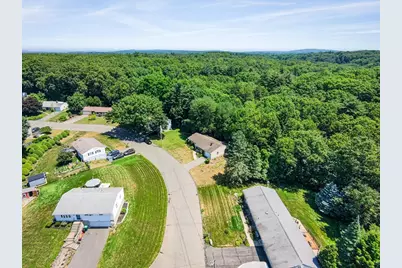 195 Murphy Lane, Chicopee, MA 01020 - Photo 36