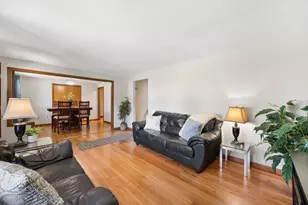 195 Murphy Ln, Chicopee, MA 01020 - Photo 10