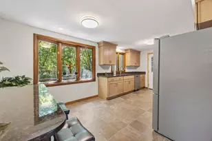 195 Murphy Ln, Chicopee, MA 01020 - Photo 16