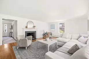 10 Dartmouth St, Winchester, MA 01890 - Photo 12