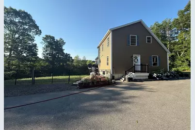 155 Elmer St, Pembroke, MA 02359 - Photo 16