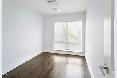 214 Market #204, Boston, MA 02135 - Photo 8