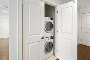 214 Market St, Boston, MA 02135 - Photo 12