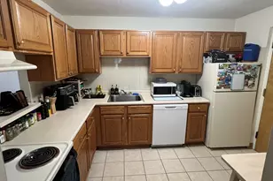 2366 Commonwealth Ave, Newton, MA 02466 - Photo 4