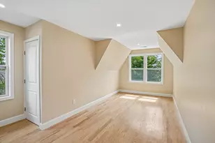 559 Winthrop St, Medford, MA 02155 - Photo 24