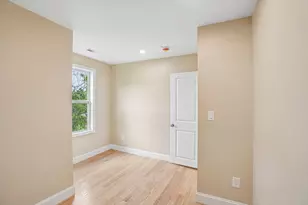 559 Winthrop St, Medford, MA 02155 - Photo 28