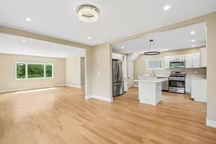 559 Winthrop St, Medford, MA 02155 - Photo 6
