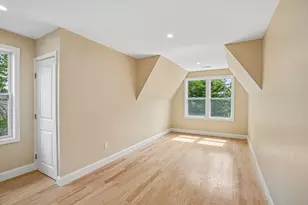 559 Winthrop St, Medford, MA 02155 - Photo 24