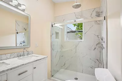 559 Winthrop St, Medford, MA 02155 - Photo 22