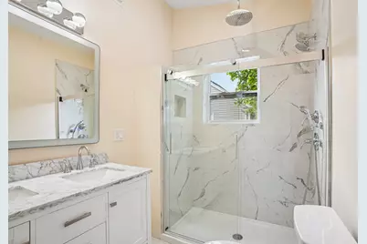 559 Winthrop St, Medford, MA 02155 - Photo 22