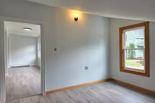 15 Dublin St, Gardner, MA 01440 - Photo 12