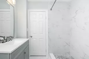39 Perry St, Brookline, MA 02445 - Photo 18
