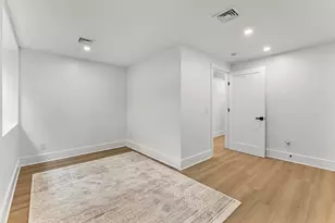 327 Alewife Brook Pkwy, Somerville, MA 02144 - Photo 30