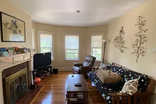 14 Upland, Brookline, MA 02445 - Photo 10