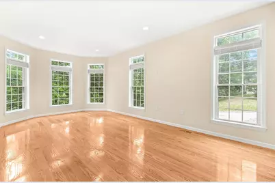 18 Grant Road, Winchester, MA 01890 - Photo 4