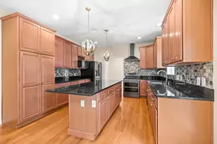 18 Grant Rd, Winchester, MA 01890 - Photo 14