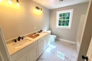 196 Arthur St, Brockton, MA 02302 - Photo 16