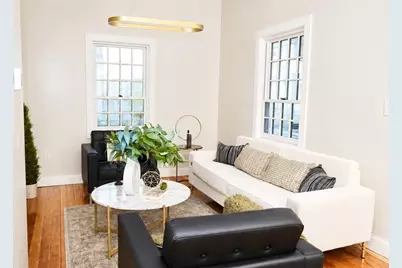 17 Wilcox St, Fall River, MA 02721 - Photo 2