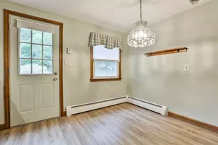 443 Quinapoxet St, Holden, MA 01522 - Photo 6