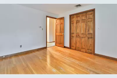 443 Quinapoxet St, Holden, MA 01522 - Photo 18