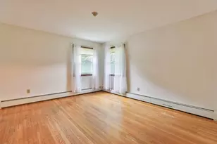 443 Quinapoxet St, Holden, MA 01522 - Photo 16