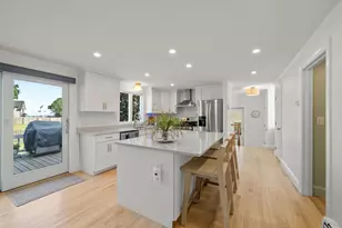 21 Hicks Point Rd, Duxbury, MA 02332 - Photo 4