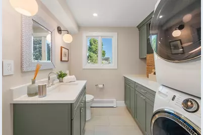 21 Hicks Point Rd, Duxbury, MA 02332 - Photo 14