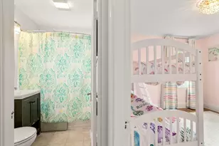 1504 Centre St, Boston, MA 02131 - Photo 26