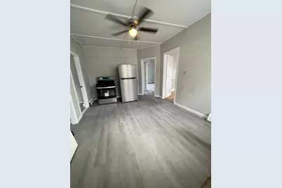 2 Grove St, Haverhill, MA 01832 - Photo 6