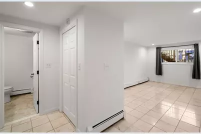 186 W 7th St #1, Boston, MA 02127 - Photo 14