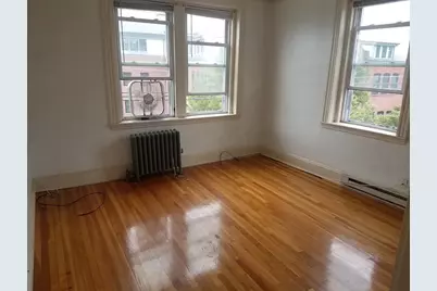 2 Hancock St #9, Malden, MA 02148 - Photo 2