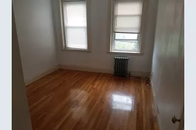 2 Hancock St #9, Malden, MA 02148 - Photo 6