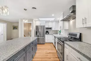 89 Rolling Ln, Needham, MA 02492 - Photo 10